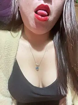 Luna-ass online show from 12/19/25, 12:47