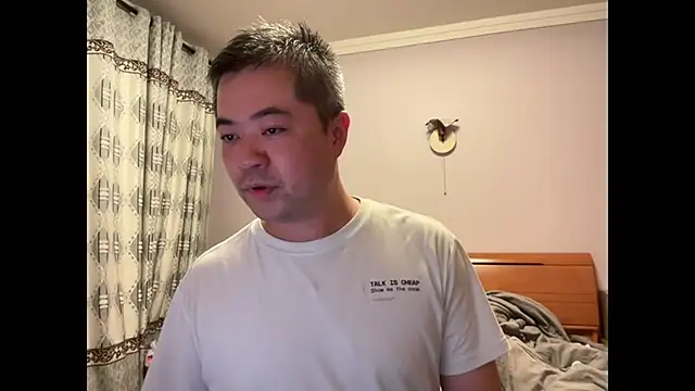 Mr Dog online show from 09/27/25, 01:06