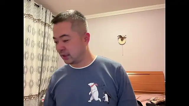 Mr Dog online show from 10/18/25, 04:42