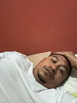 dannybs05 online show from 11/04/25, 10:57