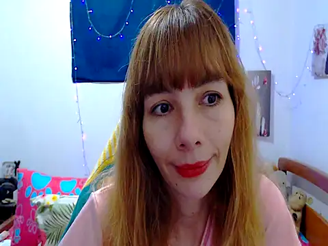 Snapshot of seraphinewhite chatting on 02/27/26, 04:40 seraphinewhite online show from 02/27/26, 04:40