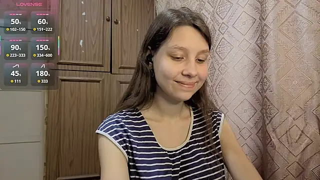 QutieDaSweet online show from 11/18/25, 09:01