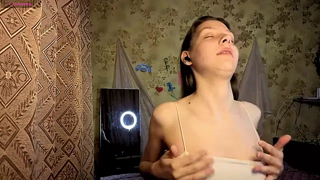 QutieDaSweet online show from 02/19/26, 01:13