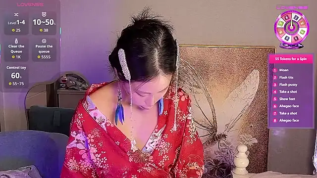 Snapshot of Sweet-taiyang chatting on 10/05/25, 01:46 Sweet-taiyang online show from 10/05/25, 01:46