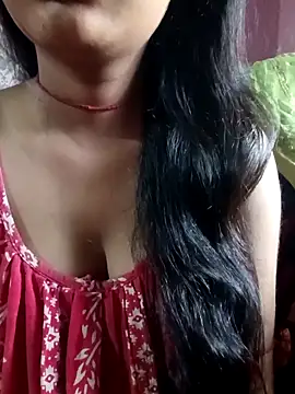 soni2005 online show from 02/27/26, 10:48