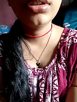 soni2005 online show from 02/03/26, 06:33