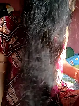 soni2005 online show from 02/26/26, 02:33