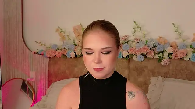 Lilith Bonheur online show from 05/02/26, 07:52