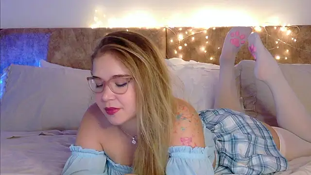 Lilith Bonheur online show from 01/19/26, 02:10