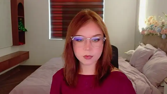 Lilith Bonheur online show from 05/28/26, 03:25