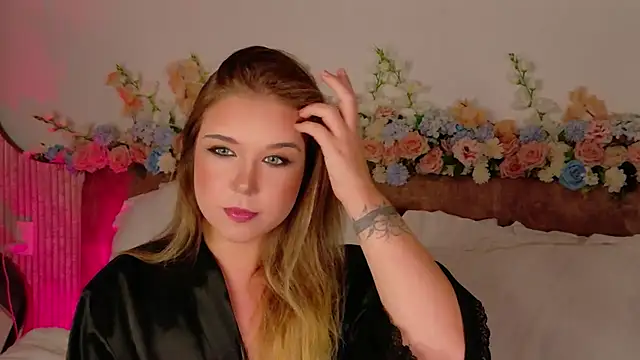 Lilith Bonheur online show from 04/18/26, 05:37