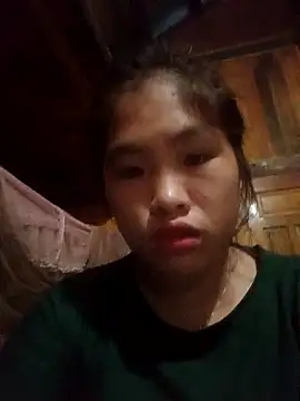 Luyen004 online show from 09/25/25, 11:16