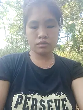 Luyen004 online show from 09/20/25, 01:32