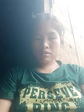 Luyen004 online show from 10/03/25, 01:09