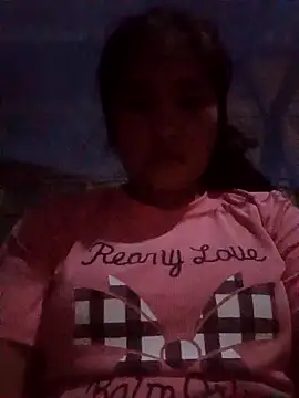 Luyen004 online show from 09/19/25, 12:36