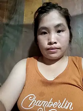 Luyen004 online show from 04/03/26, 12:44