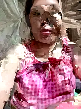 Luyen004 online show from 04/04/26, 02:01
