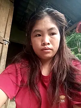 Luyen004 online show from 04/16/26, 11:40