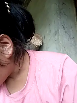 Luyen004 online show from 05/03/26, 12:05