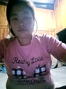 Luyen004 online show from 03/20/26, 12:06