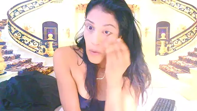 IndianSexcSmyle online show from 04/13/26, 06:50