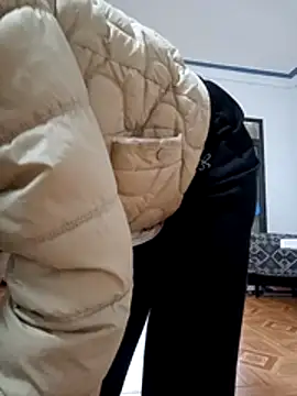 Na xx online show from 12/17/25, 12:37