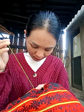 Na xx online show from 12/15/25, 07:03