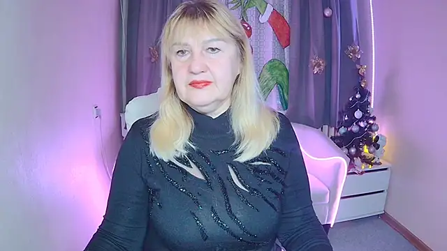 EmmaEllison online show from 11/28/25, 06:57