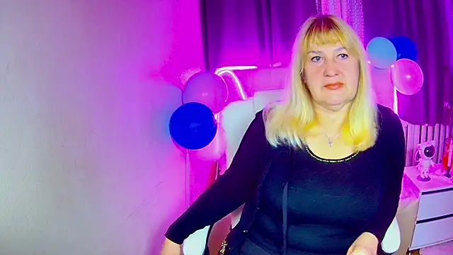 EmmaEllison online show from 09/23/25, 06:09