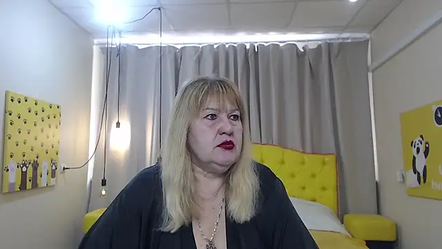 EmmaEllison online show from 03/15/26, 07:15