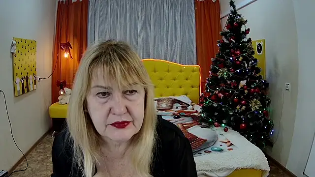 EmmaEllison online show from 01/13/26, 07:12