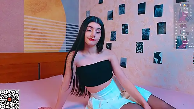 MelanieMooor online show from 12/19/25, 03:03