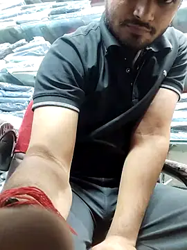 Snapshot of lil_saintdeath chatting on 11/07/25, 09:36 lil saintdeath online show from 11/07/25, 09:36