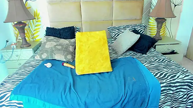 sweet lulu sofia online show from 12/14/25, 09:42