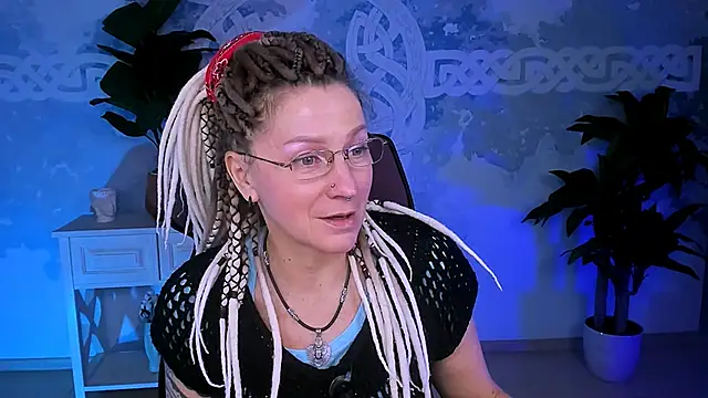 UmaSpace online show from 12/15/25, 05:13