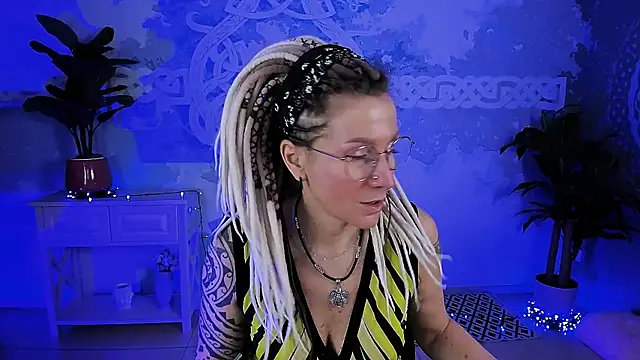 UmaSpace online show from 04/15/26, 05:13