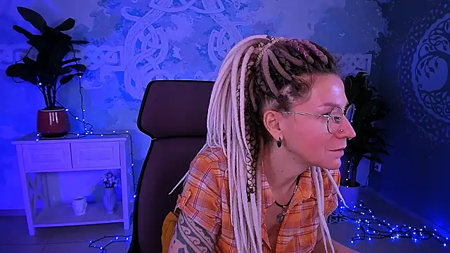 UmaSpace online show from 02/26/26, 05:07