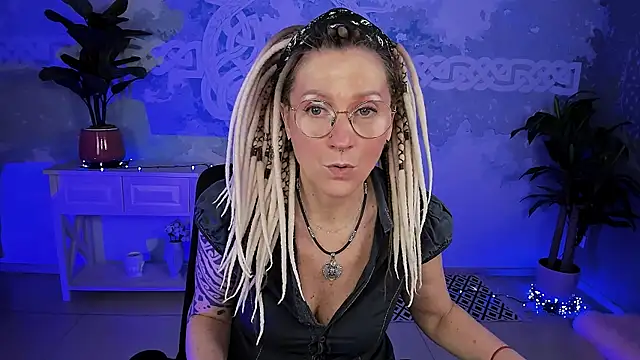 UmaSpace online show from 04/11/26, 05:26