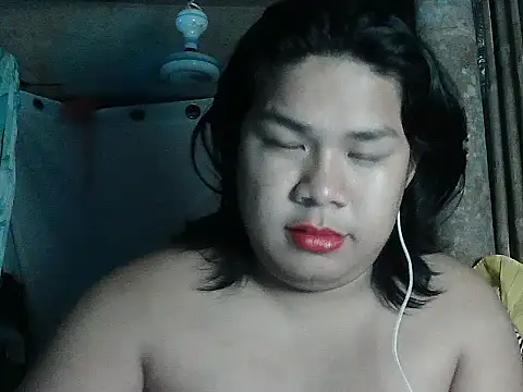 Snapshot of Huntrix2025 chatting on 04/19/26, 01:45 Huntrix2025 online show from 04/19/26, 01:45