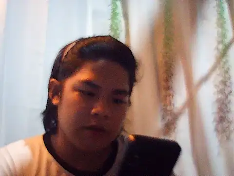 Huntrix2025 online show from 10/19/25, 03:59