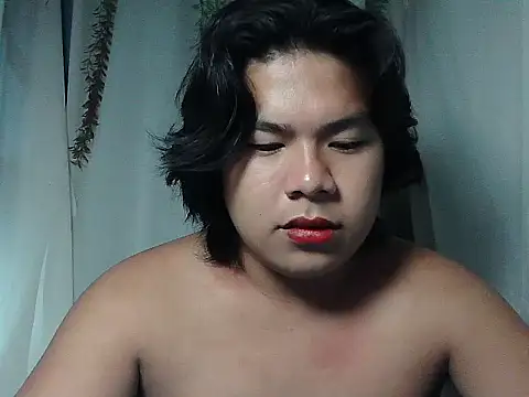 Huntrix2025 online show from 12/21/25, 05:58