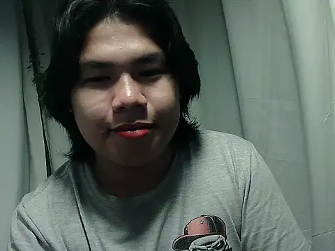 Huntrix2025 online show from 11/25/25, 03:12