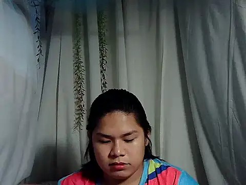 Huntrix2025 online show from 02/25/26, 10:26