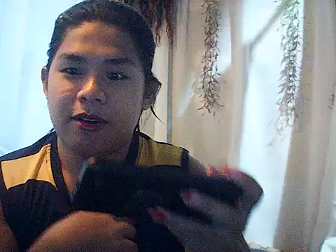 Huntrix2025 online show from 10/20/25, 11:33