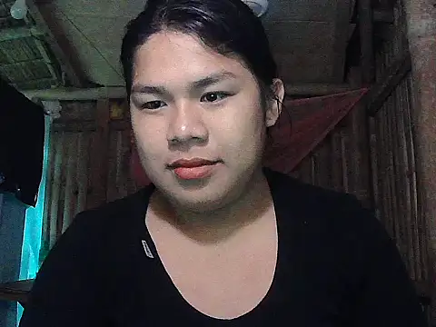 Snapshot of Huntrix2025 chatting on 04/07/26, 02:41 Huntrix2025 online show from 04/07/26, 02:41