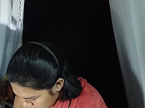 Huntrix2025 online show from 02/22/26, 01:52