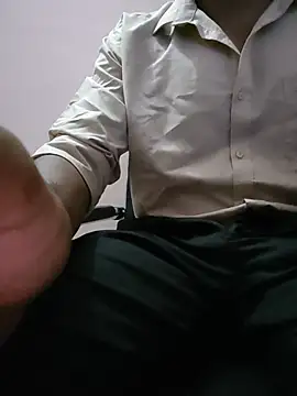 varun69247 online show from 07/31/26, 06:16