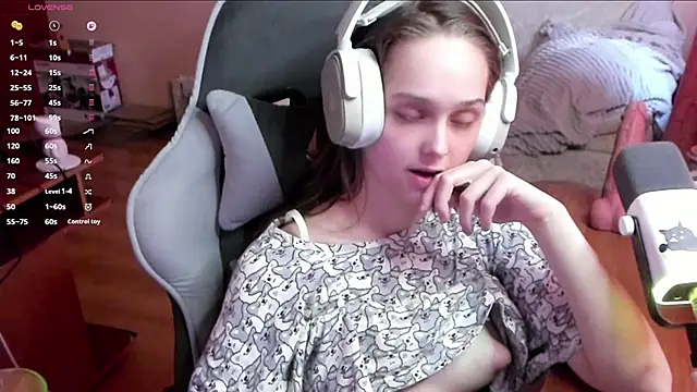 SharybbFace online show from 04/03/26, 03:18