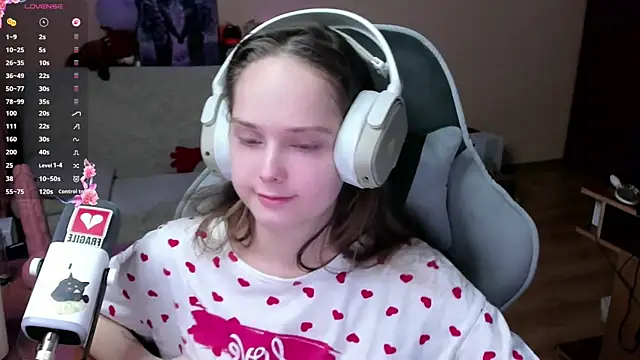 SharybbFace online show from 02/18/26, 03:08