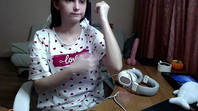 Snapshot of SharybbFace chatting on 10/07/25, 03:24 SharybbFace online show from 10/07/25, 03:24